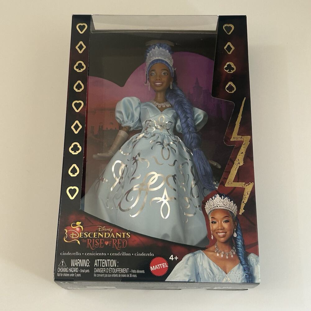 Disney Descendants The Rise of Red Queen Cinderella Fashion Doll